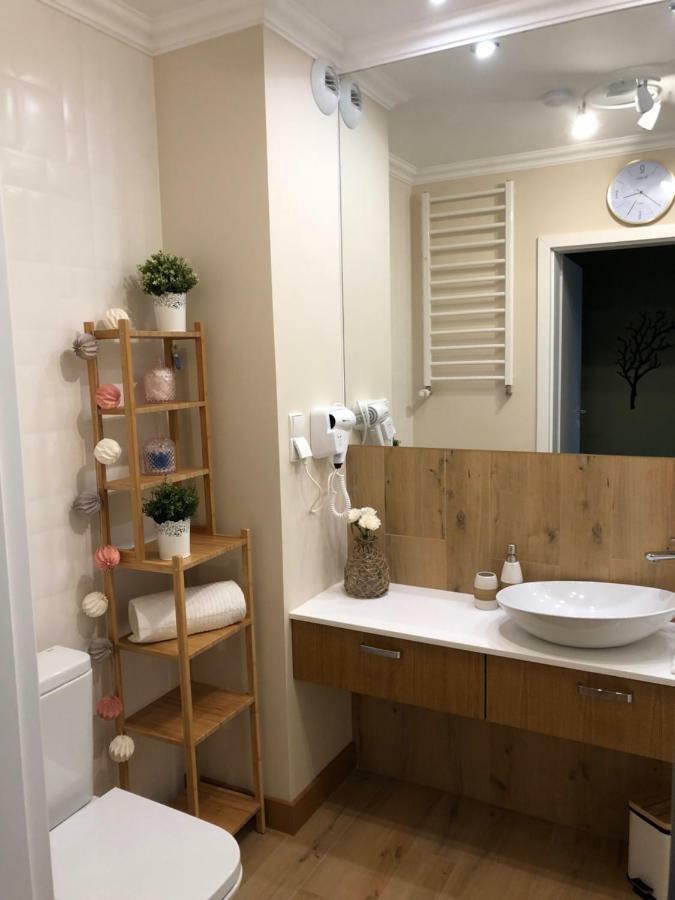 Aqua Apartments Reda Ngoại thất bức ảnh