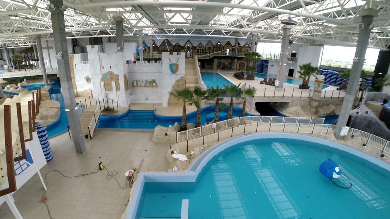 Aqua Apartments Reda Ngoại thất bức ảnh